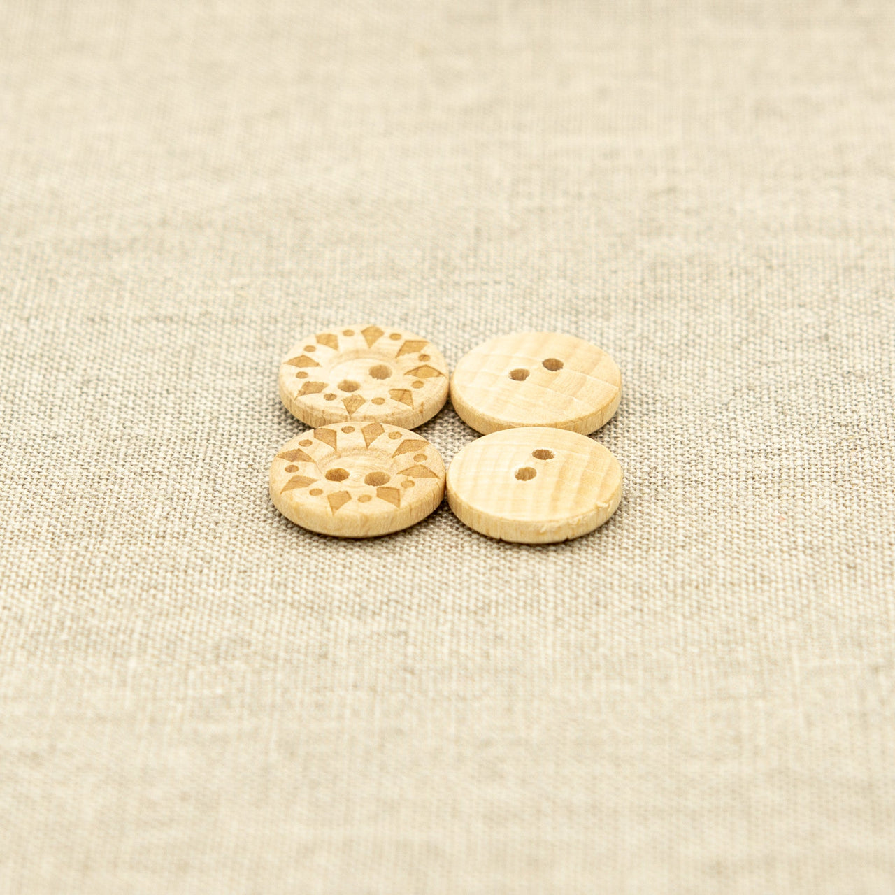 Buttons 2 Hole, 15mm