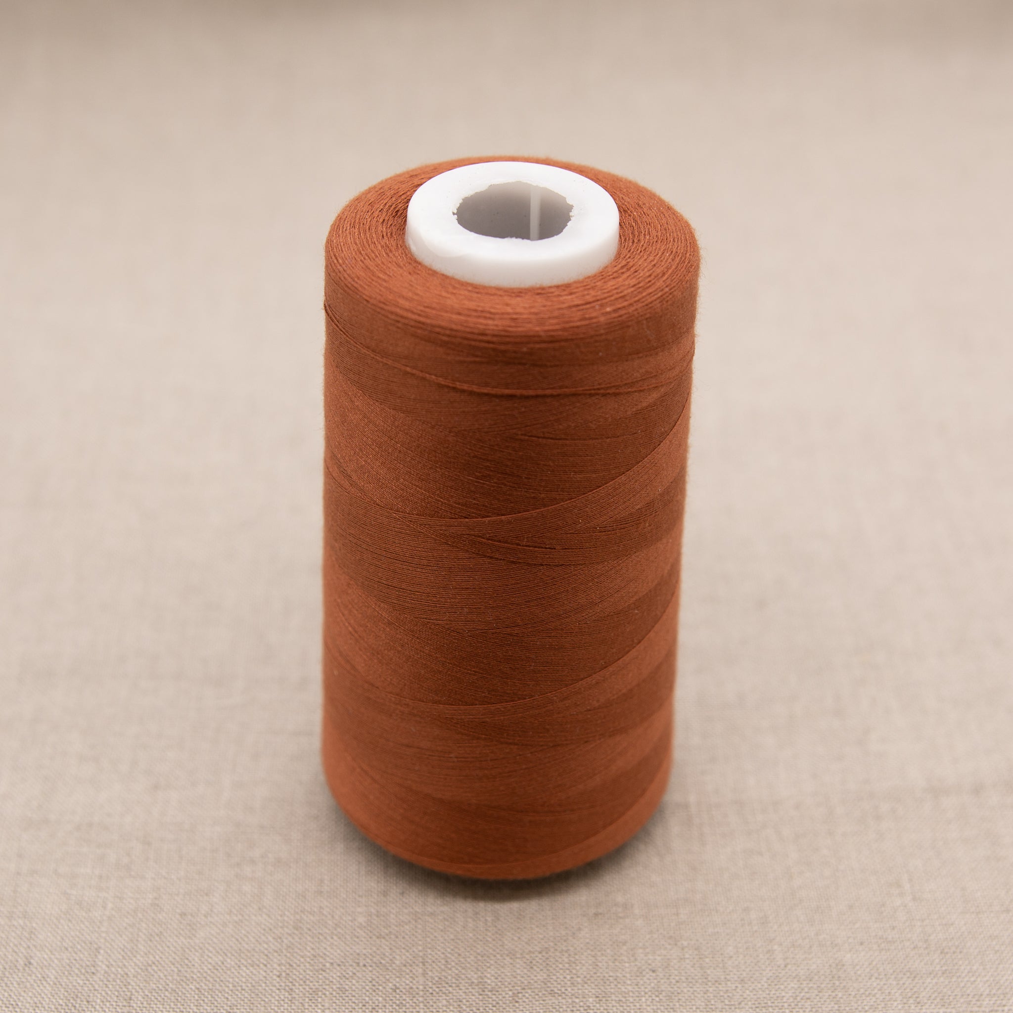 Universal Sewing Threads, Classic 5000